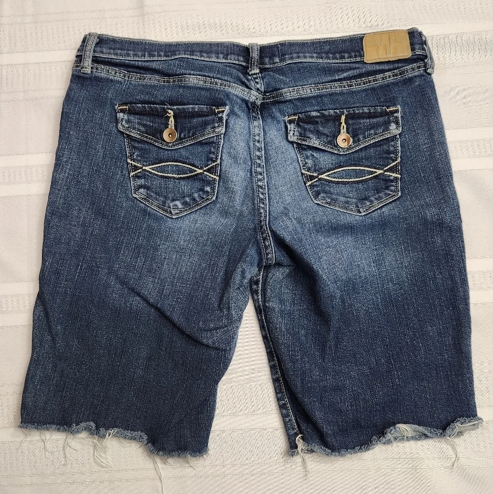 Abercrombie & Fitch blue denim cut off shorts Size 8